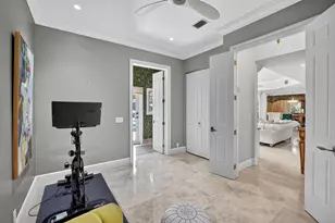 2630 Barcelona Dr, Fort Lauderdale, FL 33301 - Photo 54