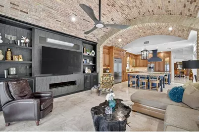 2630  Barcelona Dr, Fort Lauderdale, FL 33301 - Photo 26