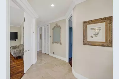 2630  Barcelona Dr, Fort Lauderdale, FL 33301 - Photo 30