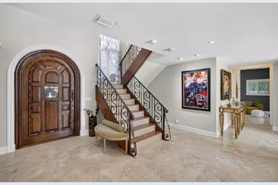 2630  Barcelona Dr, Fort Lauderdale, FL 33301 - Photo 48