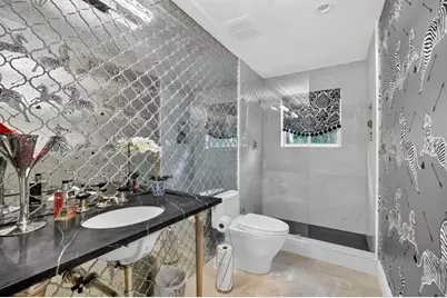 2630  Barcelona Dr, Fort Lauderdale, FL 33301 - Photo 52