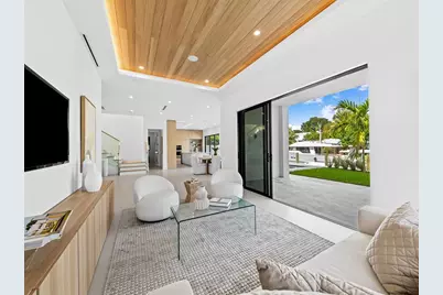 1317  Tangelo Isle, Fort Lauderdale, FL 33315 - Photo 14