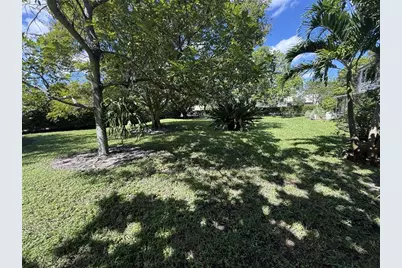 840 NE 20th Drive, Wilton Manors, FL 33305 - Photo 12