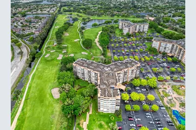 1100  Saint Charles Pl, Unit #708, Pembroke Pines, FL 33026 - Photo 48