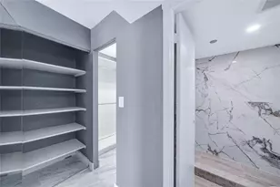 1100 St Charles Pl, Pembroke Pines, FL 33026 - Photo 18