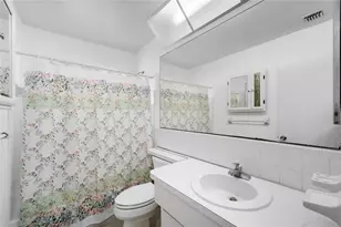 4524 NW 43rd Ave, Tamarac, FL 33319 - Photo 8