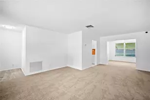 4524 NW 43rd Ave, Tamarac, FL 33319 - Photo 4