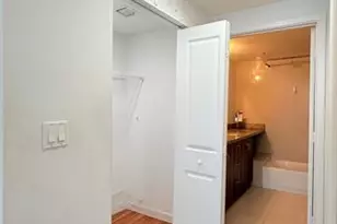 601 NE 23rd St, Miami, FL 33137 - Photo 18