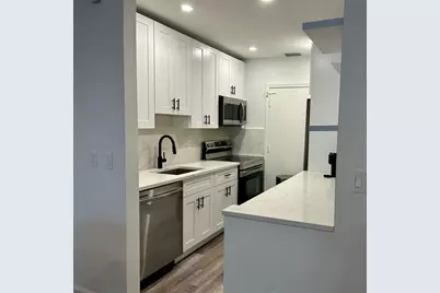 2151 NE 68th St, Unit #226, Fort Lauderdale, FL 33308 - Photo 4