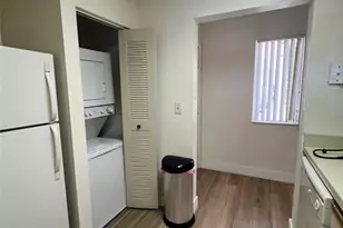 3421 NW 44th St, Lauderdale Lakes, FL 33309 - Photo 26