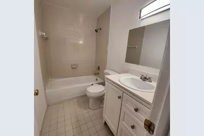7500 SW 153rd Ct, Unit #204-12, Miami, FL 33193 - Photo 4