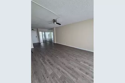 801  Three Islands Blvd, Unit #409, Hallandale Beach, FL 33009 - Photo 2