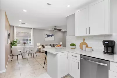 2002 SW Natura Blvd, Unit #D, Deerfield Beach, FL 33441 - Photo 6