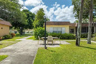 2002 SW Natura Blvd, Deerfield Beach, FL 33441 - Photo 36