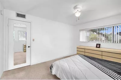 10419 E Clairmont Cir, Unit #205, Tamarac, FL 33321 - Photo 14