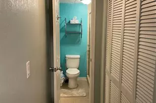 7837 Golf Cir Dr, Margate, FL 33063 - Photo 8