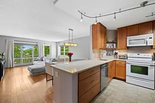 340 Sunset Dr, Fort Lauderdale, FL 33301 - Photo 4