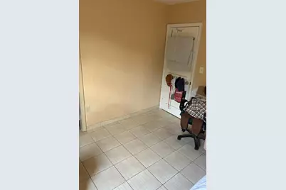 10335 NW 26th Ave, Miami, FL 33147 - Photo 6