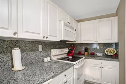 2990  Deer Creek Country Club Blvd, Unit #2990, Deerfield Beach, FL 33442 - Photo 14