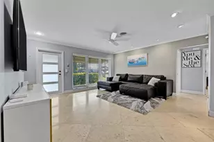 189 SE 2nd Ave, Pompano Beach, FL 33060 - Photo 12