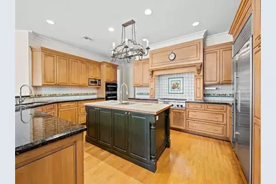 625  Isle Of Palms Dr, Fort Lauderdale, FL 33301 - Photo 18