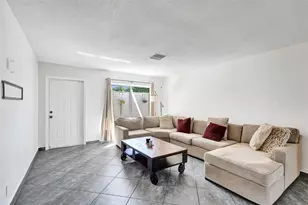 7003 NW 95th Terrace, Tamarac, FL 33321 - Photo 10