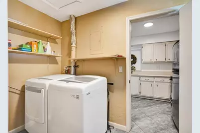 7003 NW 95th Ter, Tamarac, FL 33321 - Photo 16