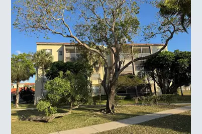 1810 N Lauderdale Ave, Unit #2210, North Lauderdale, FL 33068 - Photo 2