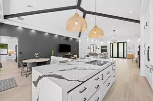 710 NE 69th St, Boca Raton, FL 33487 - Photo 10