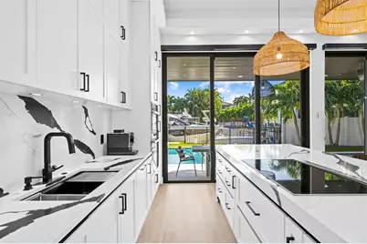 710 NE 69th Street, Boca Raton, FL 33487 - Photo 14