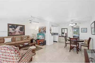 3014  Oakridge A, Unit #3014, Deerfield Beach, FL 33442 - Photo 4