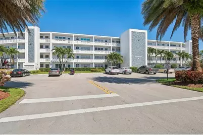 3014  Oakridge A, Unit #3014, Deerfield Beach, FL 33442 - Photo 2