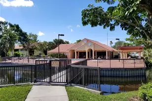 5661 Riverside Dr, Coral Springs, FL 33067 - Photo 18