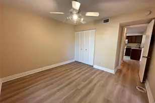 5661 Riverside Dr, Coral Springs, FL 33067 - Photo 12