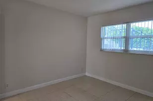 505 NE 20th Ave, Deerfield Beach, FL 33441 - Photo 8