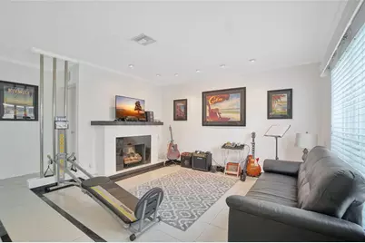 8101 SW 198th St, Cutler Bay, FL 33189 - Photo 4