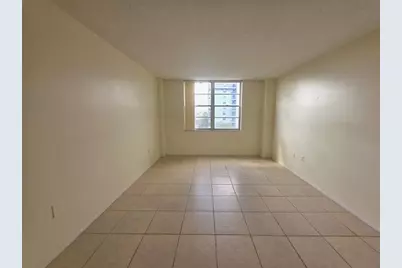 15600 NW 7th Ave, Unit #518, Miami, FL 33169 - Photo 6