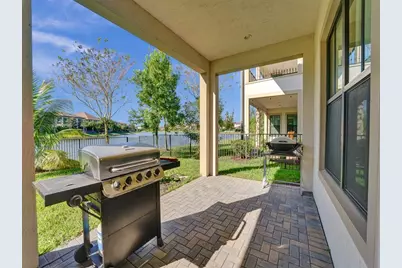 9345  Carrington Ave, Parkland, FL 33076 - Photo 94