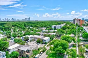 2350 NE 135th St, North Miami, FL 33181 - Photo 26