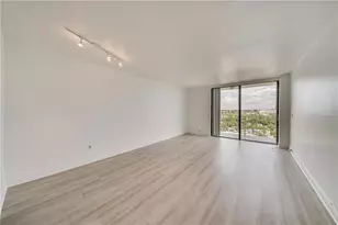 2350 NE 135th St, North Miami, FL 33181 - Photo 2