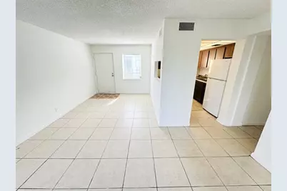 2000 N Congress Ave, Unit #402, West Palm Beach, FL 33401 - Photo 4