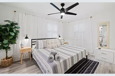 1813 SW 10th Ct, Fort Lauderdale, FL 33312 - Photo 12