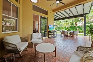 1400 Blue Jay Cir, Weston, FL 33327 - Photo 4