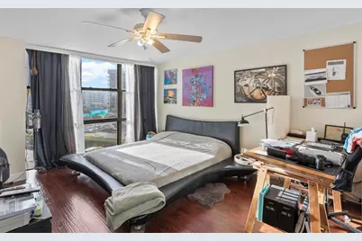 800  Parkview Dr, Unit #528, Hallandale Beach, FL 33009 - Photo 10