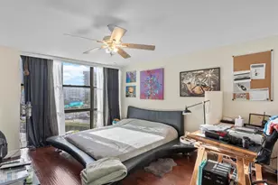 800 Parkview Dr, Hallandale Beach, FL 33009 - Photo 10