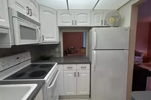 2050 NE 39th St, Lighthouse Point, FL 33064 - Photo 12