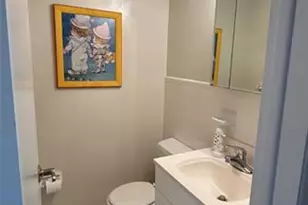 2050 NE 39th St, Lighthouse Point, FL 33064 - Photo 8