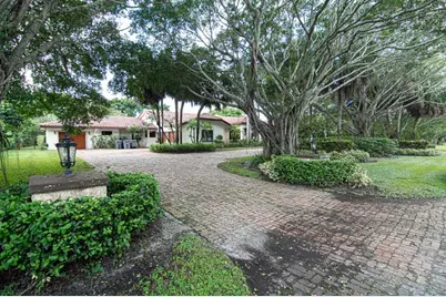 8208  Twin Lake Drive, Boca Raton, FL 33496 - Photo 56
