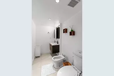 16051  Blatt Blvd, Unit #101, Weston, FL 33326 - Photo 32