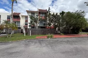 1744 NW 55th Ave, Lauderhill, FL 33313 - Photo 2